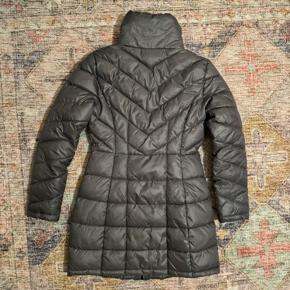 Women’s Kenneth Cole Puffer Coat - Picture 3 of 7